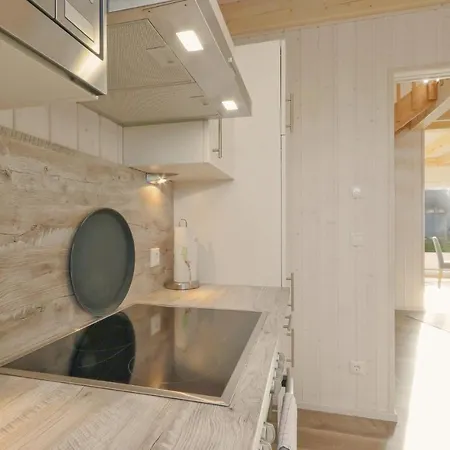2 Bedroom Awesome In Ostseeresort