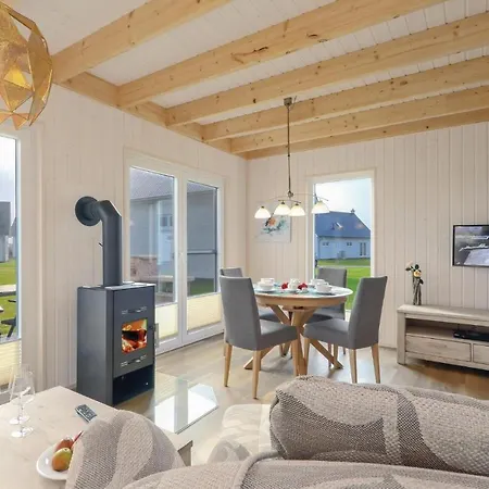 Holiday home 2 Bedroom Awesome In Ostseeresort Olpenitz