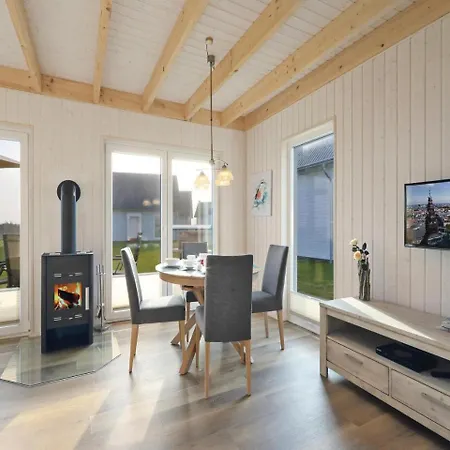 2 Bedroom Awesome In Ostseeresort * Olpenitz